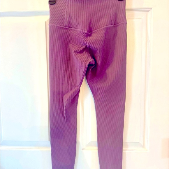 Athleta Elation Rib Tight - SP - Picture 2 of 5